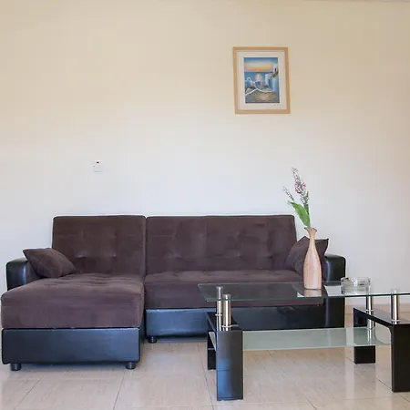 Kyriakos Court Konukevi Pafos